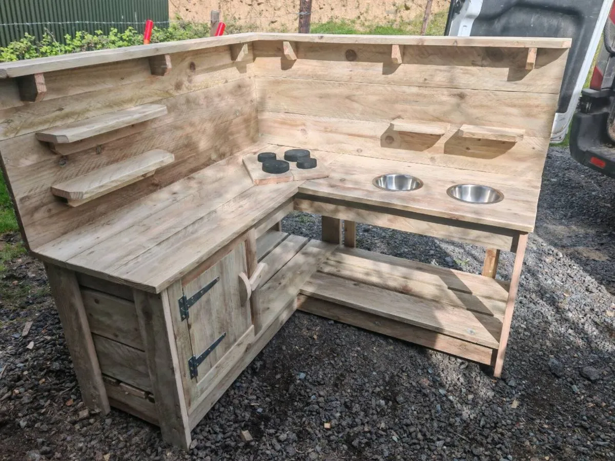 Mud kitchen - Image 3