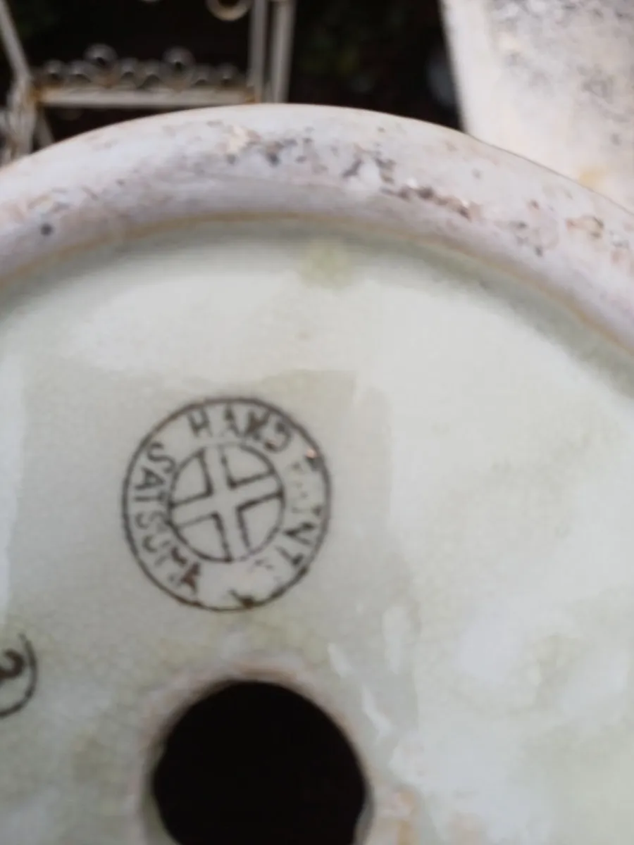 Antique Japanese Bowl & Vase - Image 2