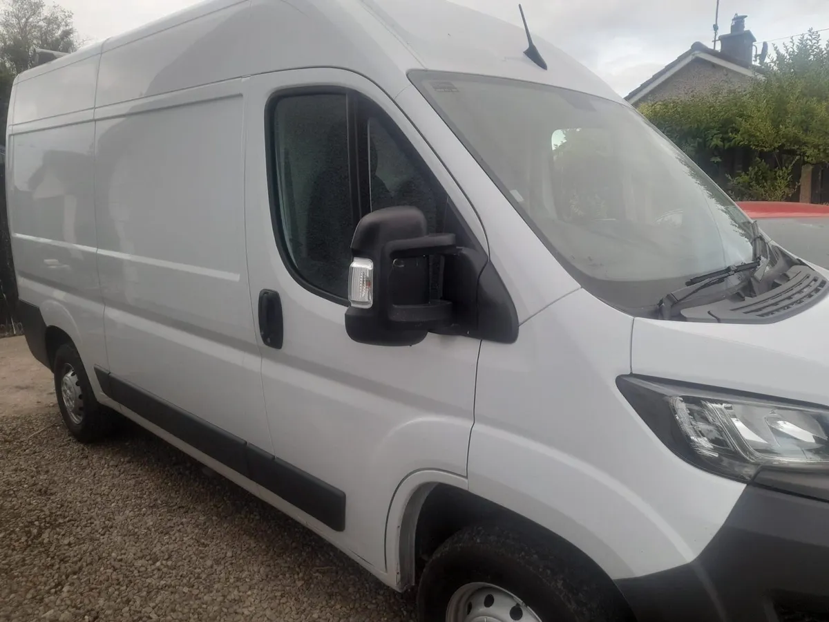 Peugeot Boxer Van - Image 3