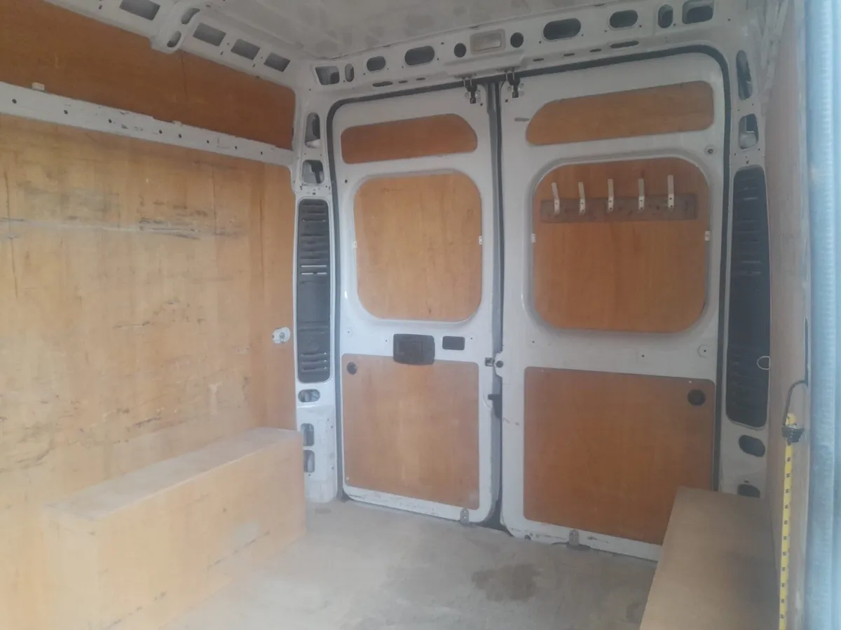 Peugeot Boxer Van - Image 4