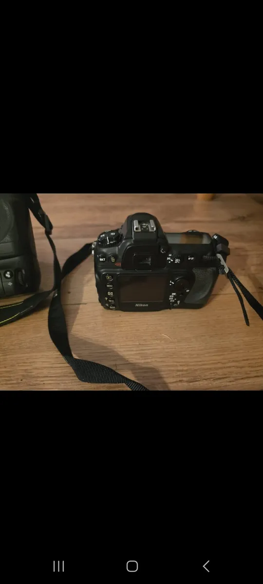 2 Nikon d200 cameras and 300mm lense set - Image 2