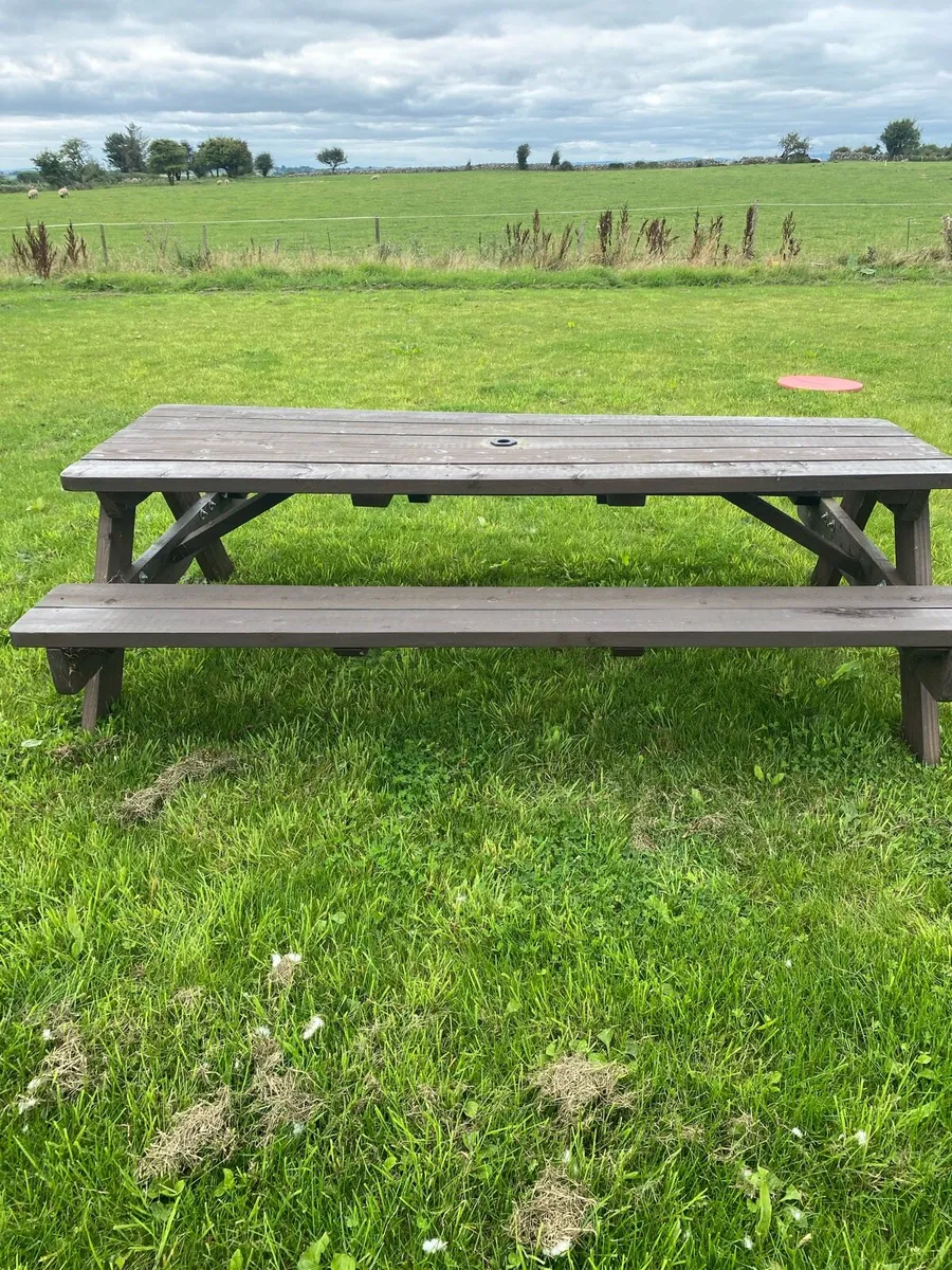 Picnic bench - Image 2
