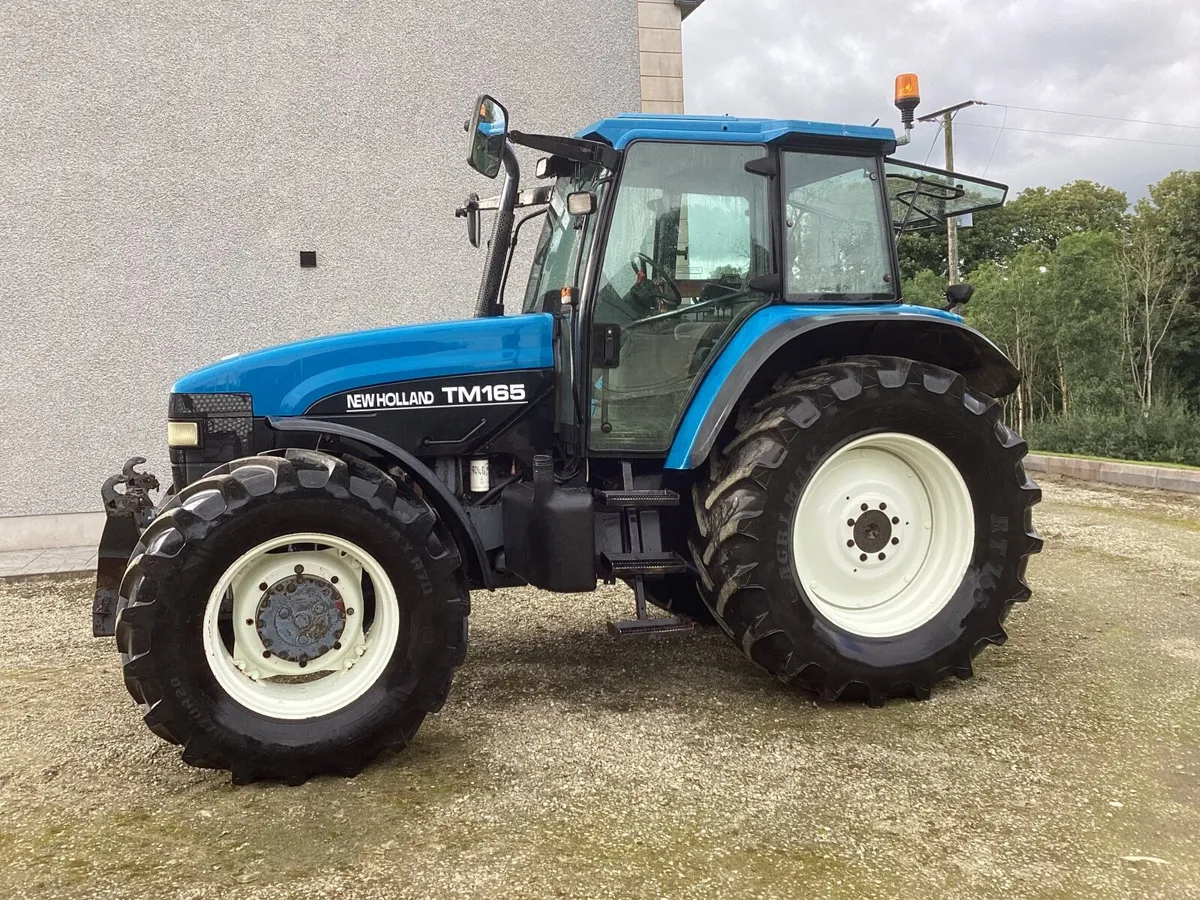 New Holland TM165 - Image 3