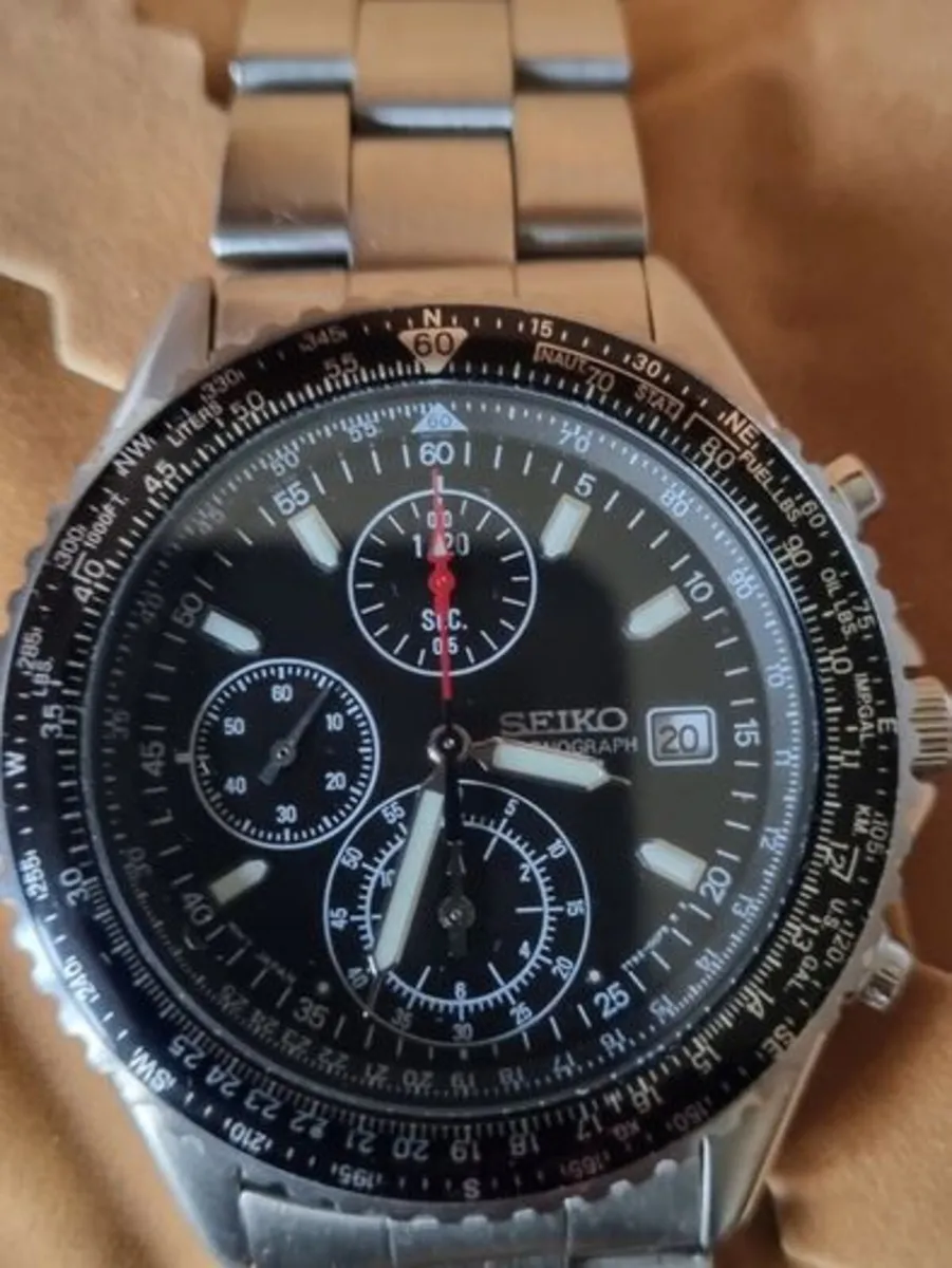 Seiko Flightmaster Pilot Chronograph - Image 3