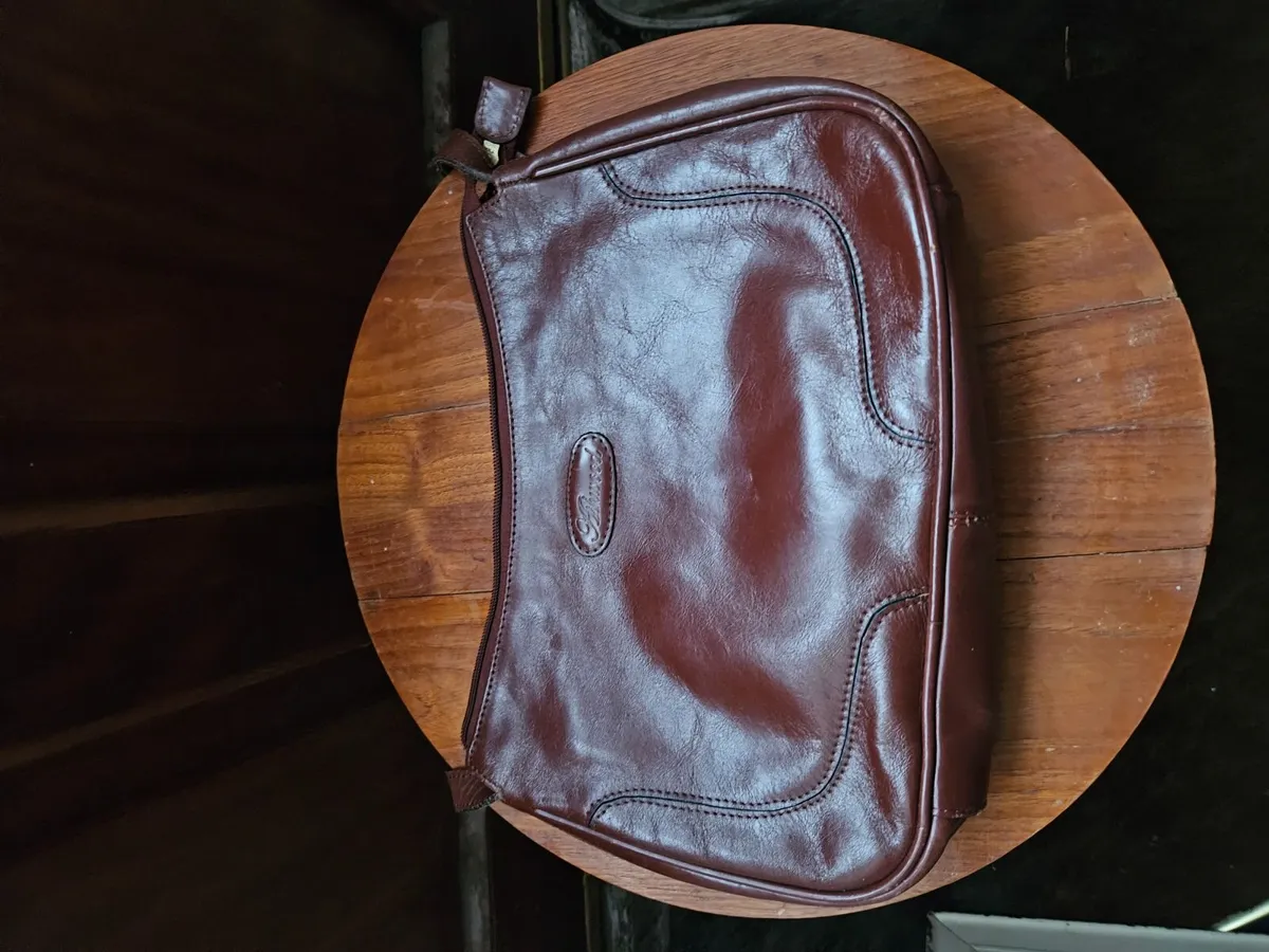 Vintage Ashwood Handbag - Image 2