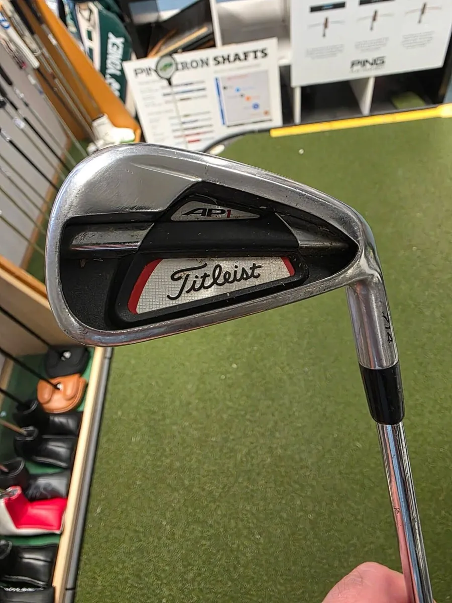 Titleist Ap1 714 Irons - Image 2