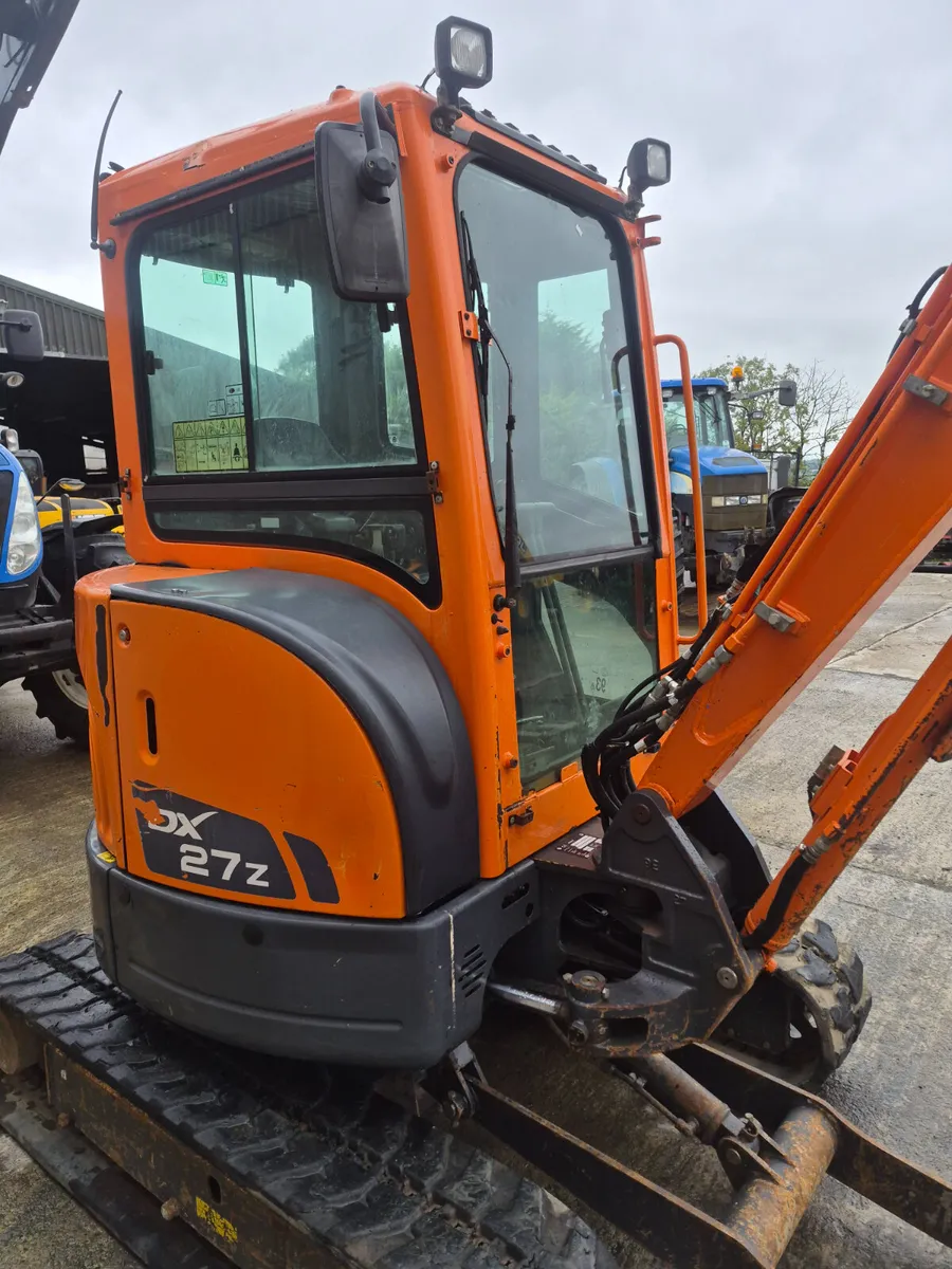 Mini digger - Image 3