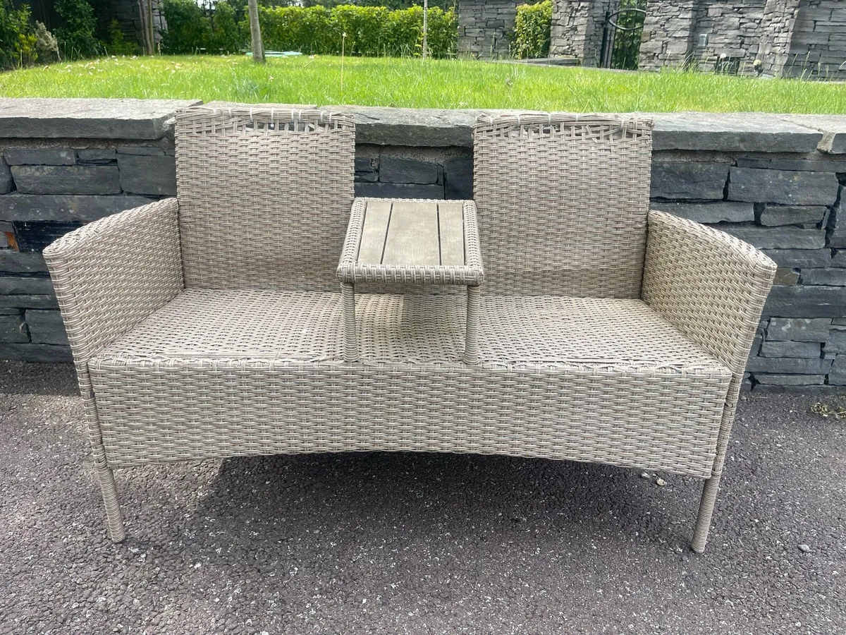 Comfortable Rattan 2 Seater Garden - Patio Bench - Image 1