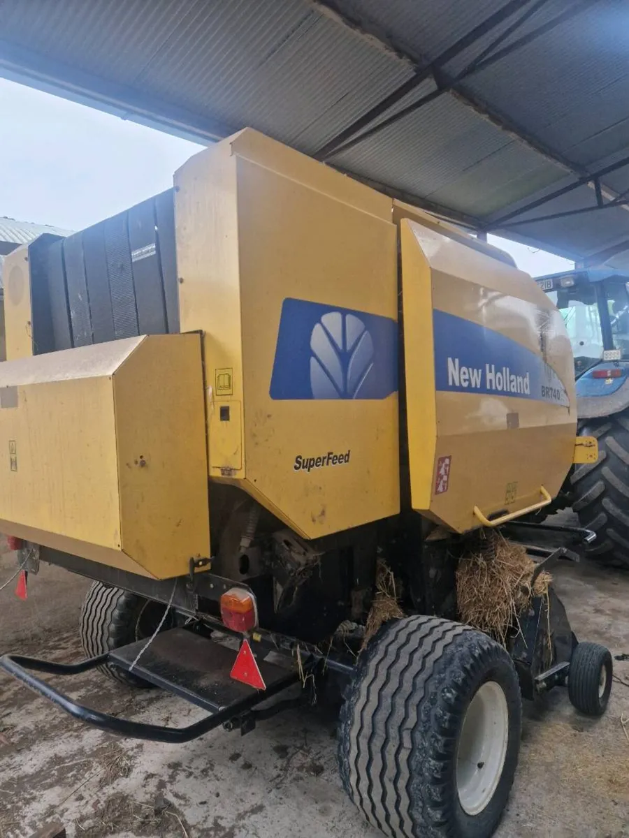 New Holland RB 740a - Image 3