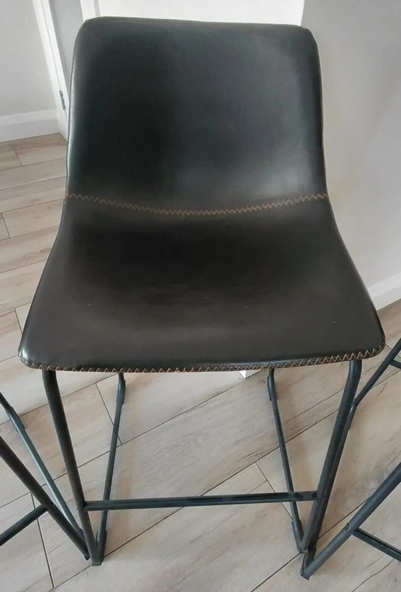 4 x Kitchen Island Chairs - Image 3