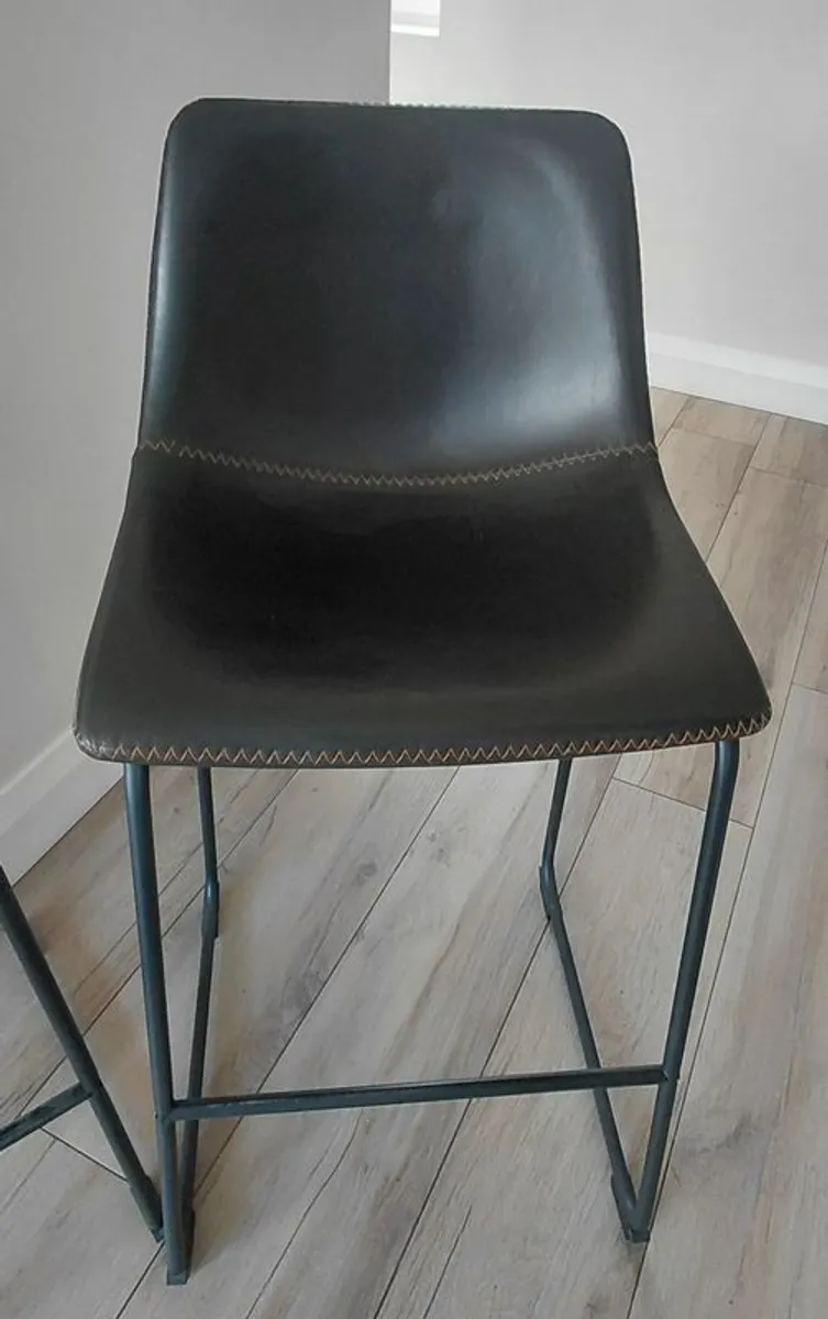 4 x Kitchen Island Chairs - Image 4