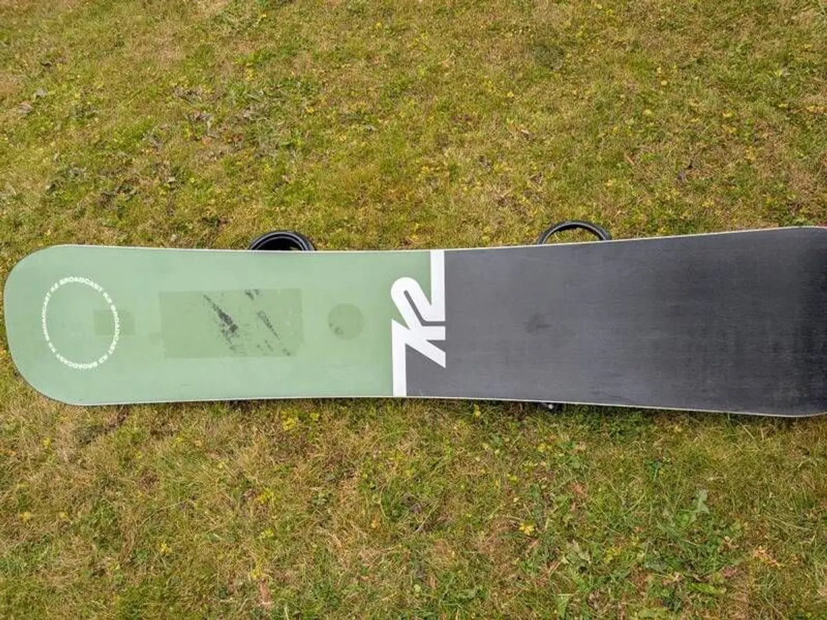 K2 Snowboard, bindings, boots and bag - Image 2