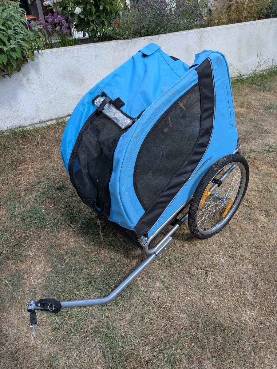 Dog Bike Trailers - Image 1