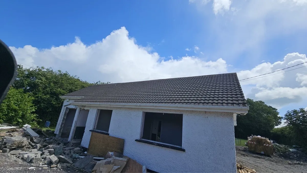 900 Roof tiles - for collection Co. Meath
