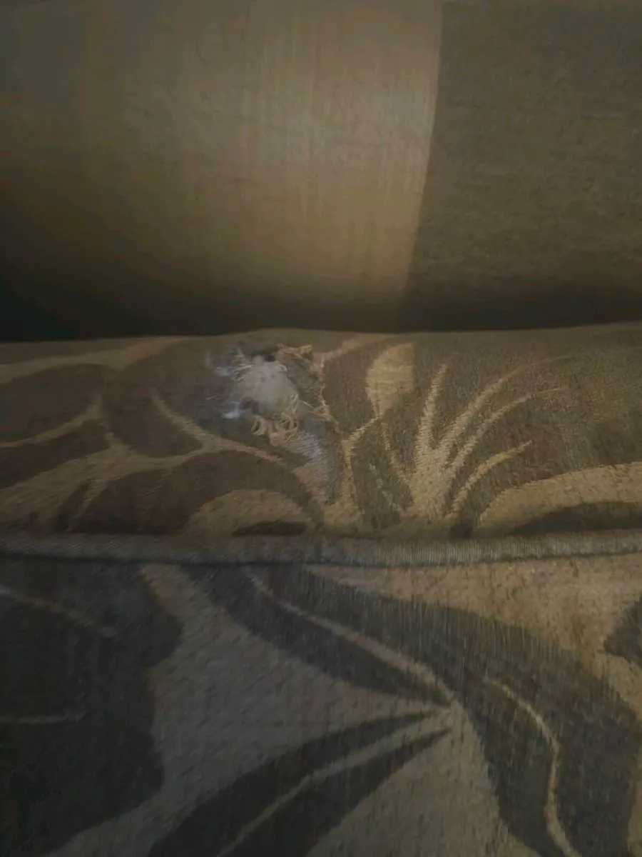 Sofa - Image 3