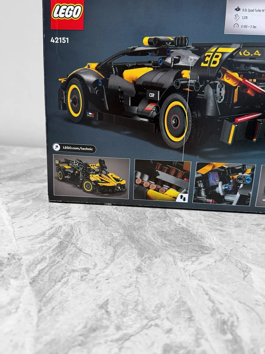 New LEGO Technic Bugatti Bolide Racing Car Set - Image 4