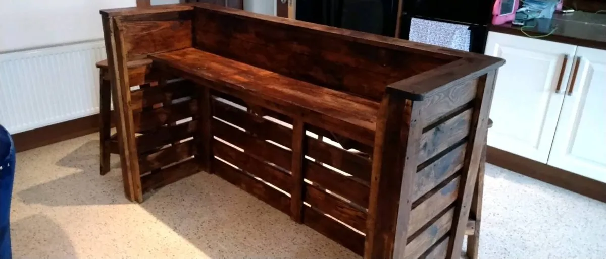 Rustic homebar - Image 2
