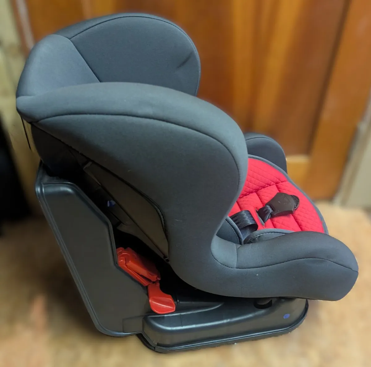 Nania Car Seat – Excellent Condition - Image 4