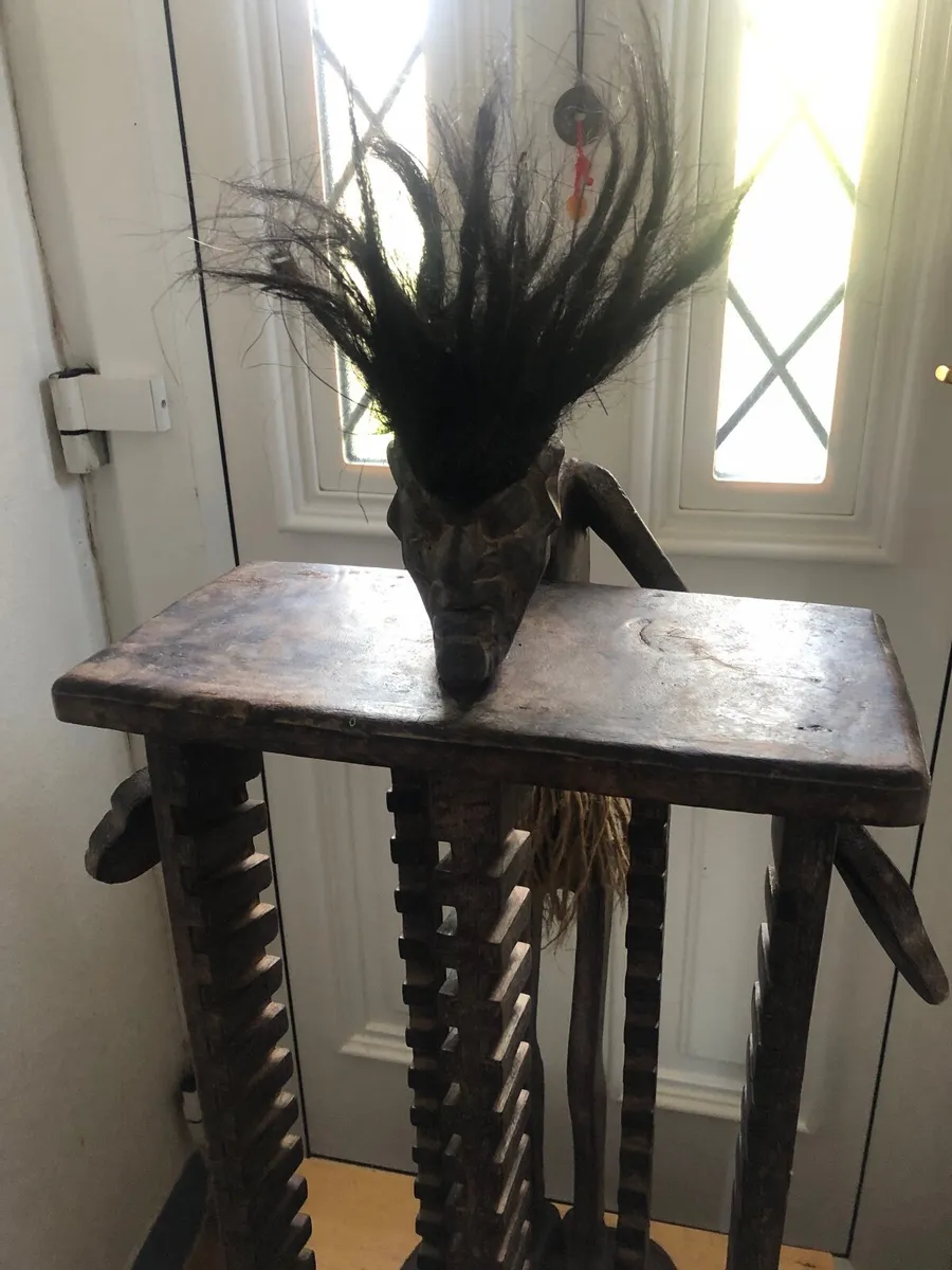 Wooden African Head CD Rack - Image 3