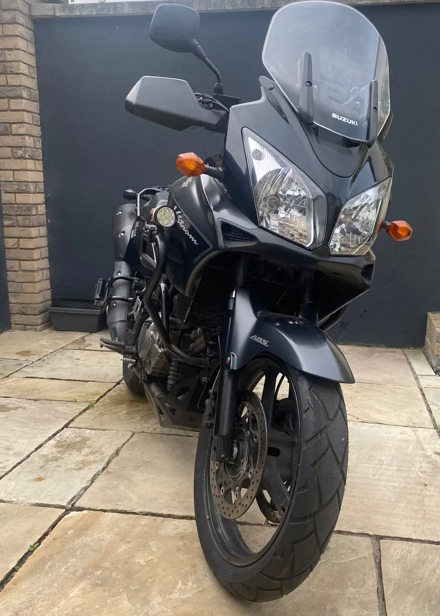 Suzuki DL650 2009 - Image 2