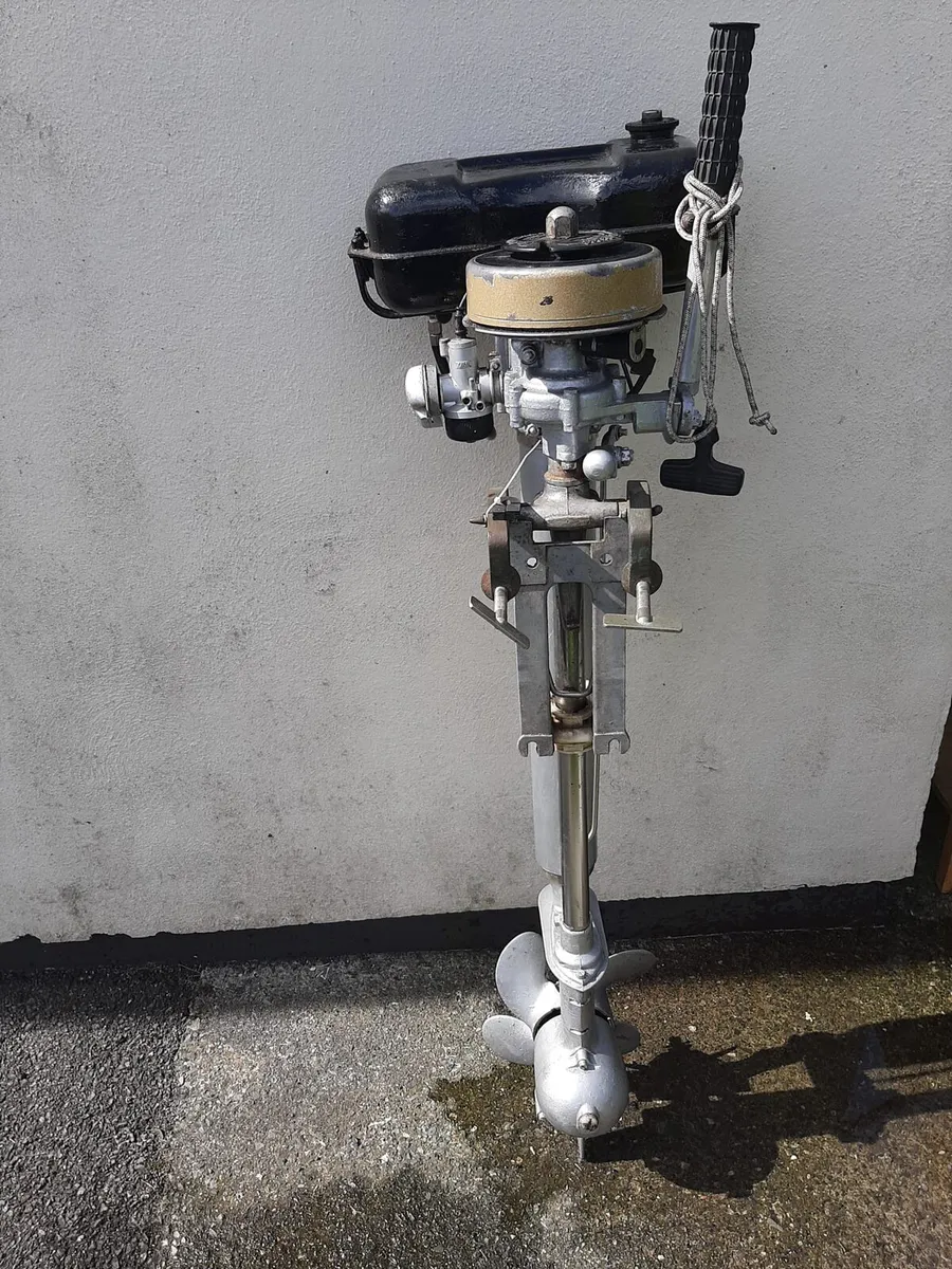 Silver Century British Seagull 5hp Outboard Engine