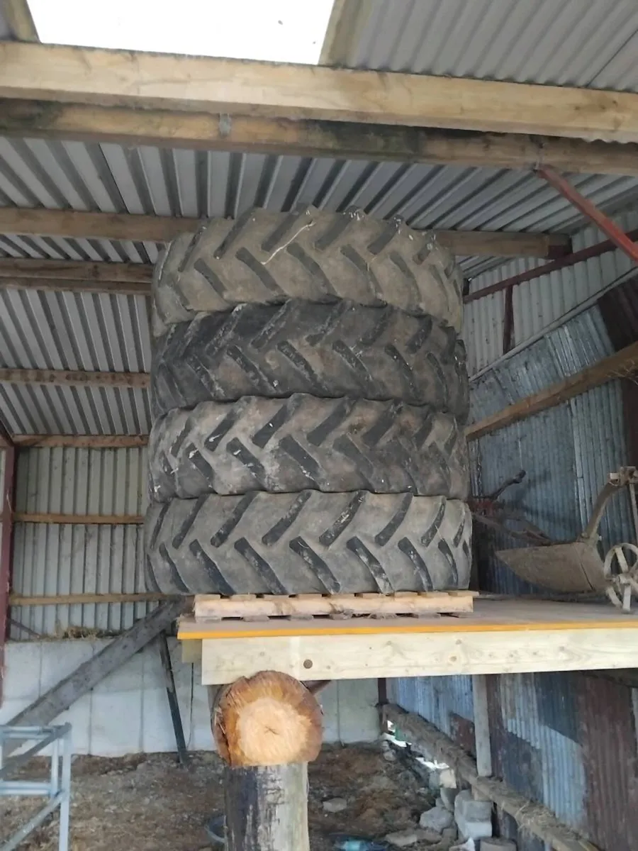 Tyres off ford 7610's - Image 1