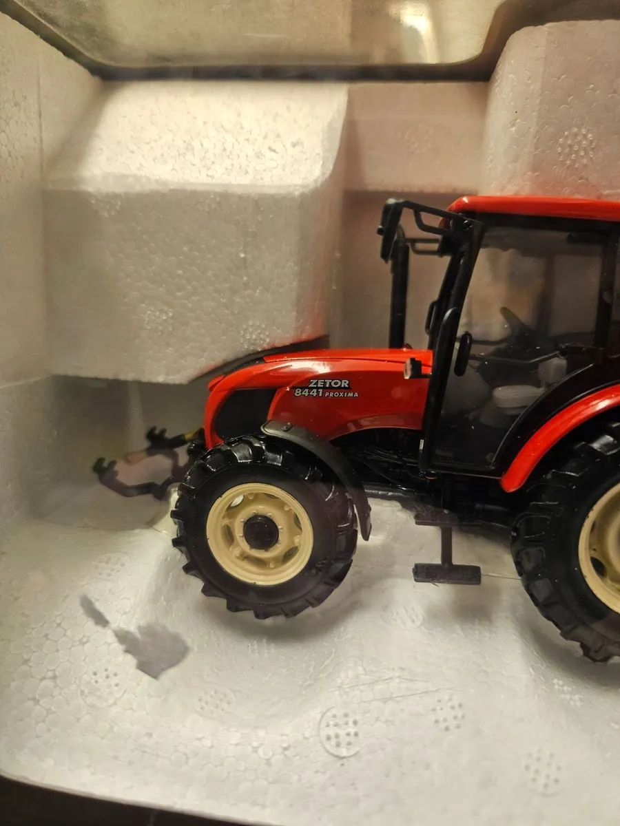 Britain's Universal Hobbies Zetor Tractor - Image 3