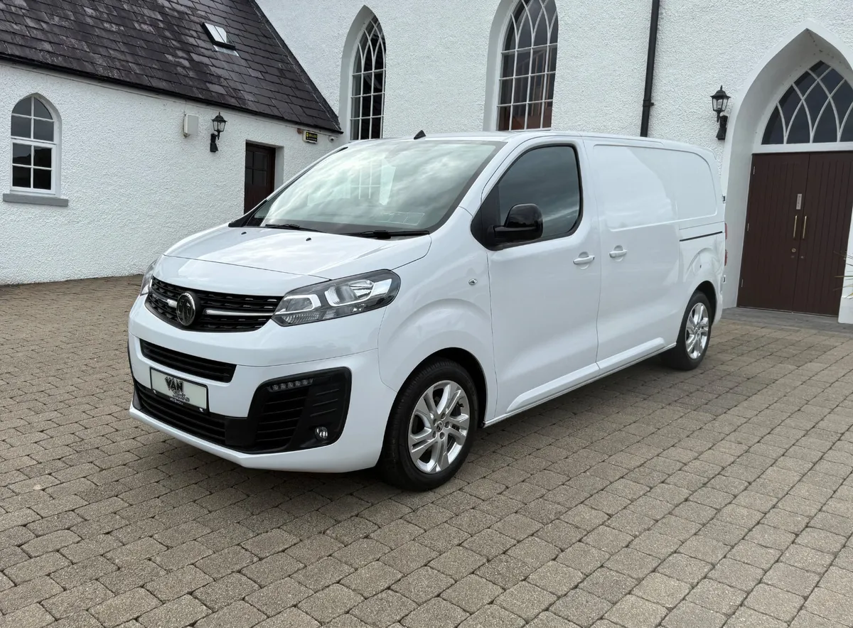 2023 Vauxhall Vivaro Sportive Pro 120bhp - Image 3
