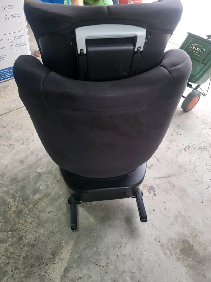 Birth to 4 years Child Rotating Seat - Image 3