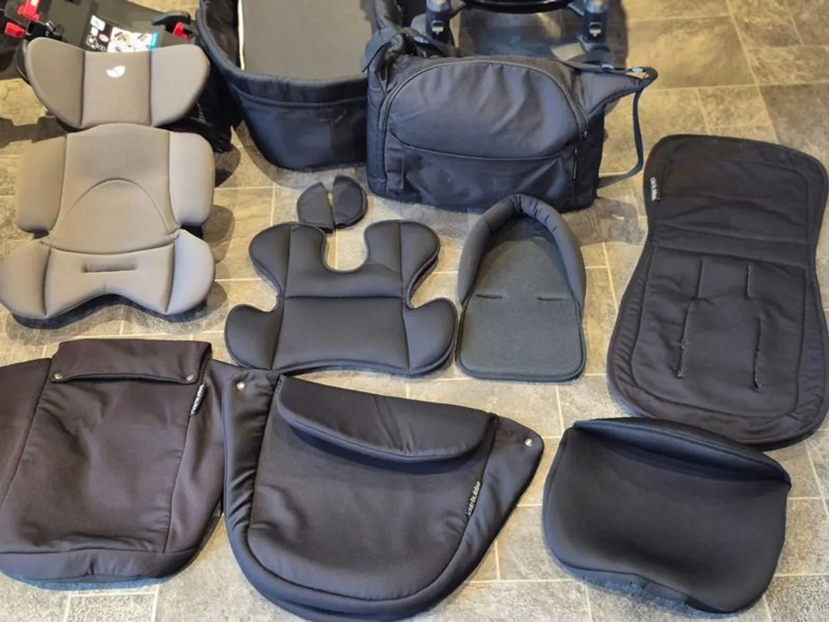 Ickle Bubba travel system - Image 2