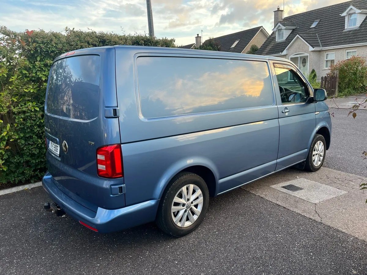 Volkswagen Transporter T6 Swb 102 BHP - Image 3
