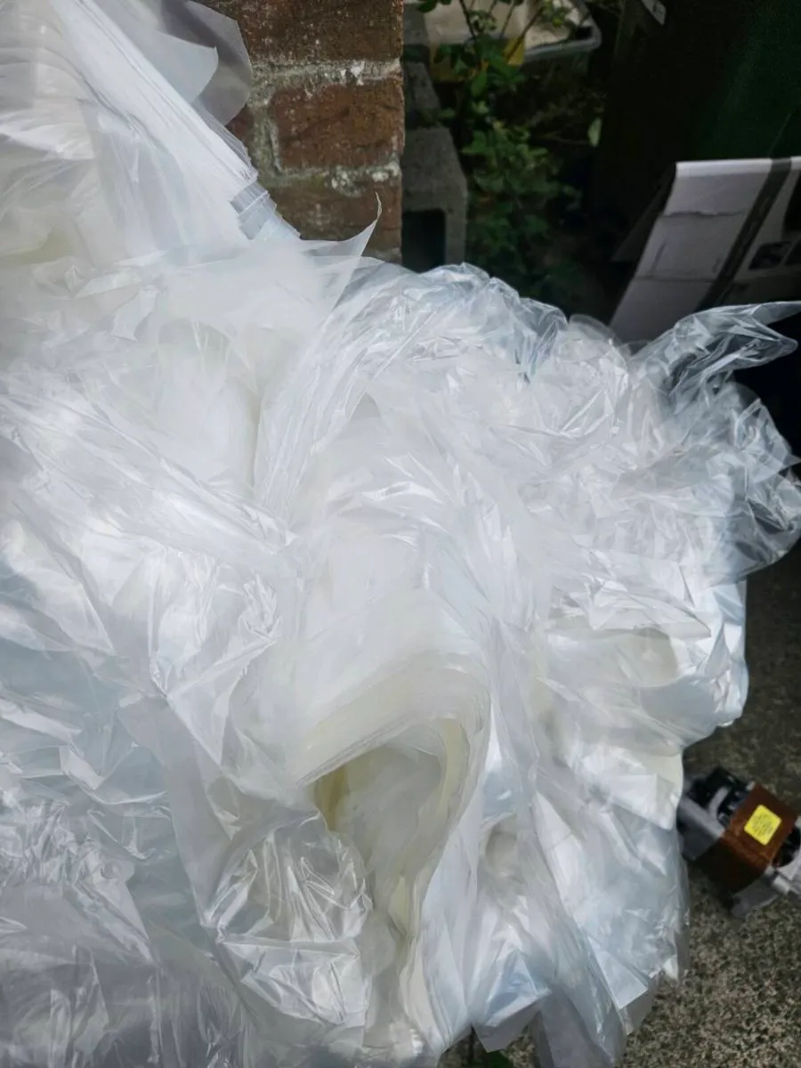 2 Large Bunches of Disposable Aprons - Image 2