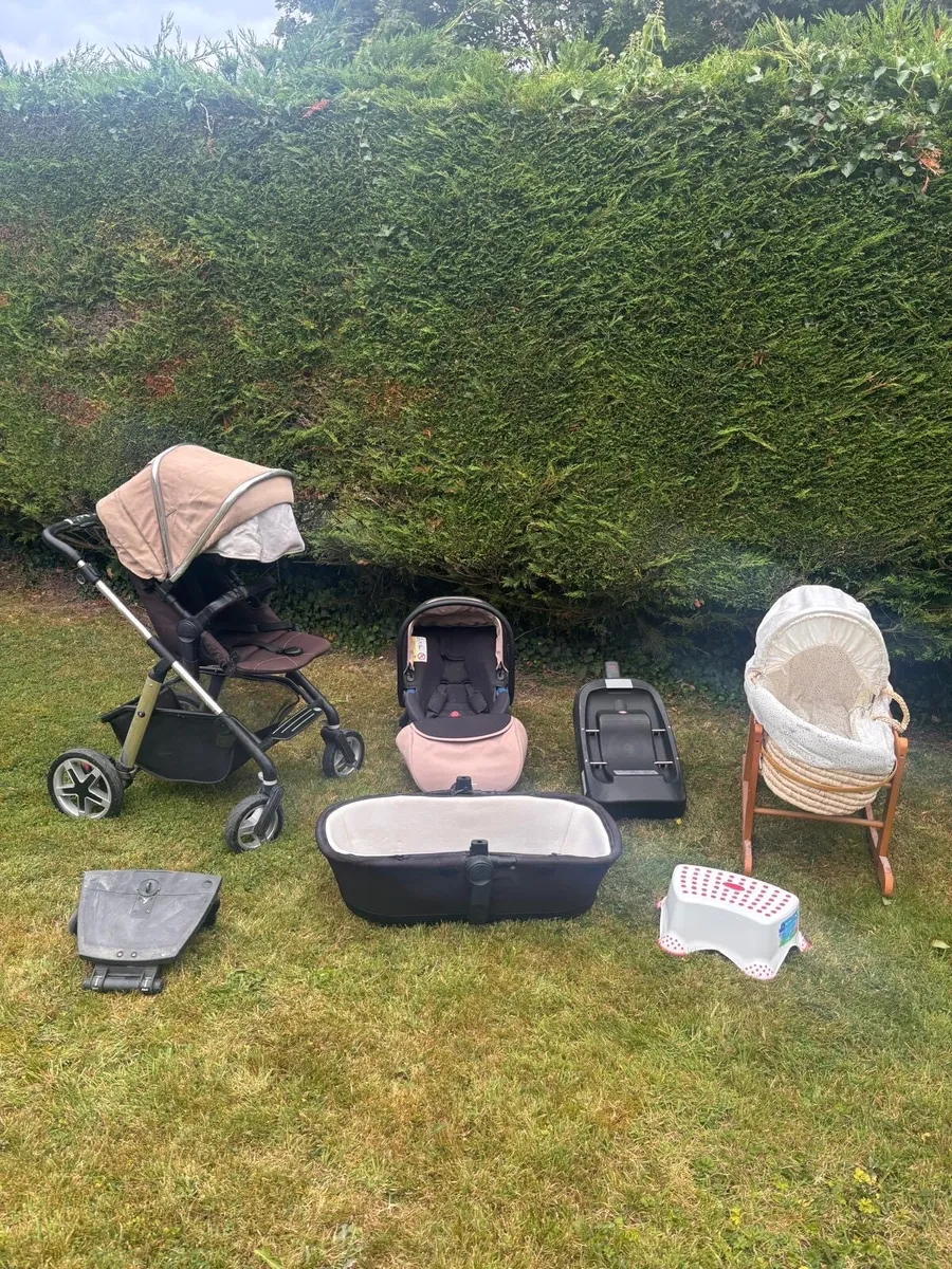 Silver Cross Travel System - Image 1
