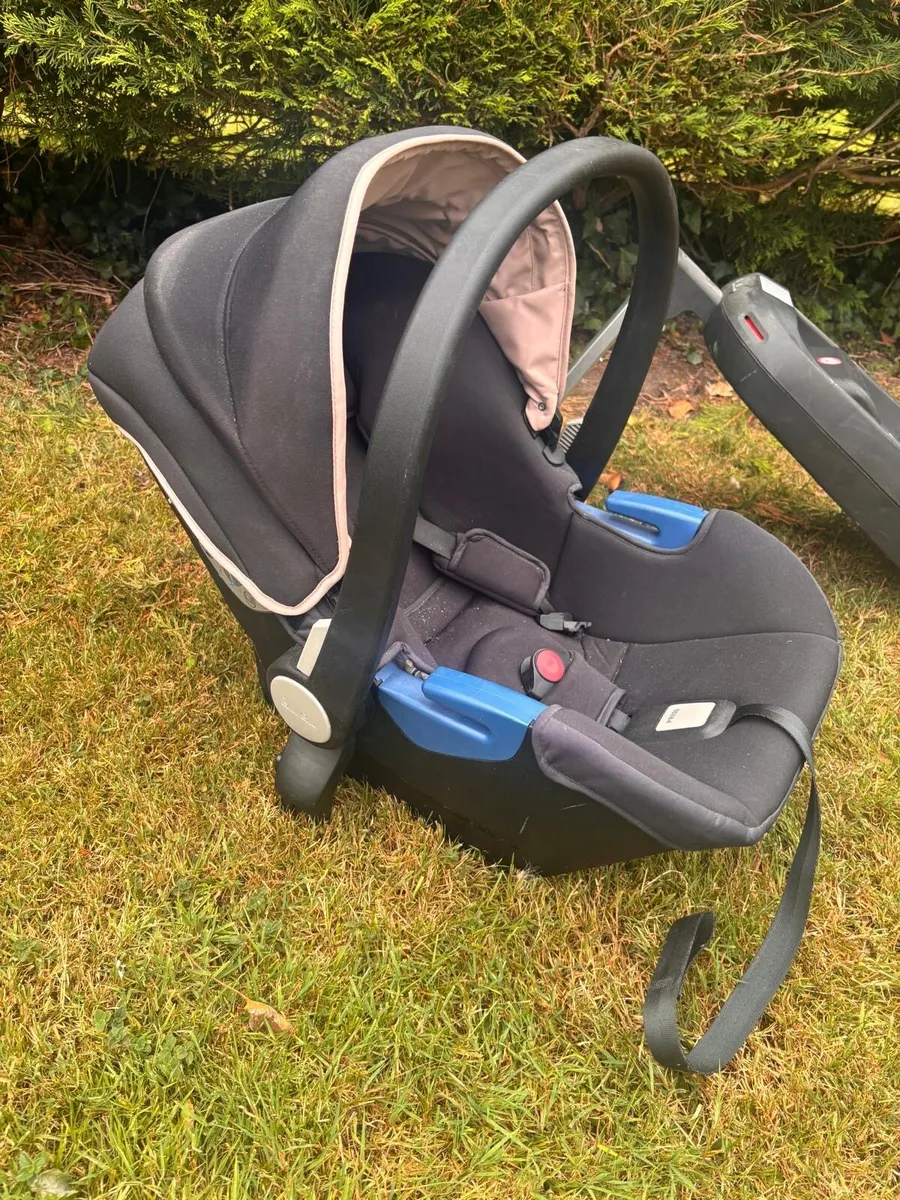 Silver Cross Travel System - Image 3