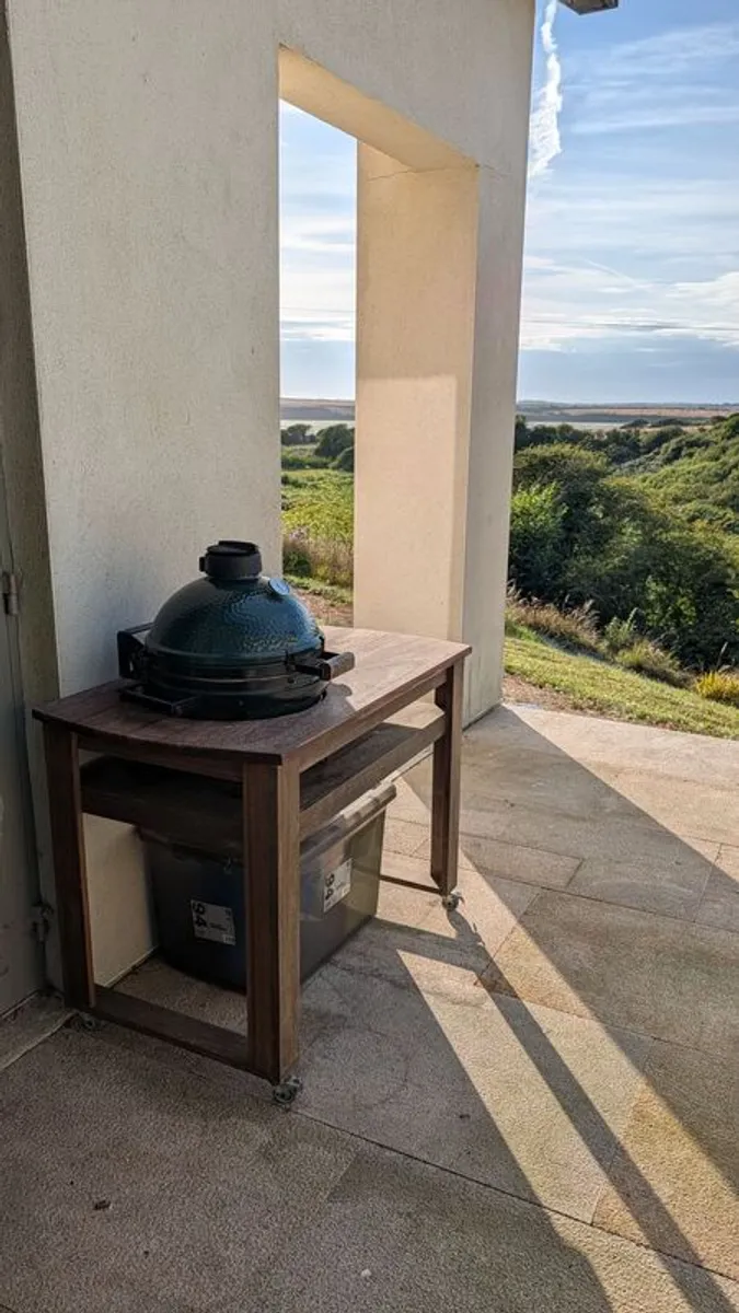 Big Green Egg "MiniMax" BBQ - Image 1
