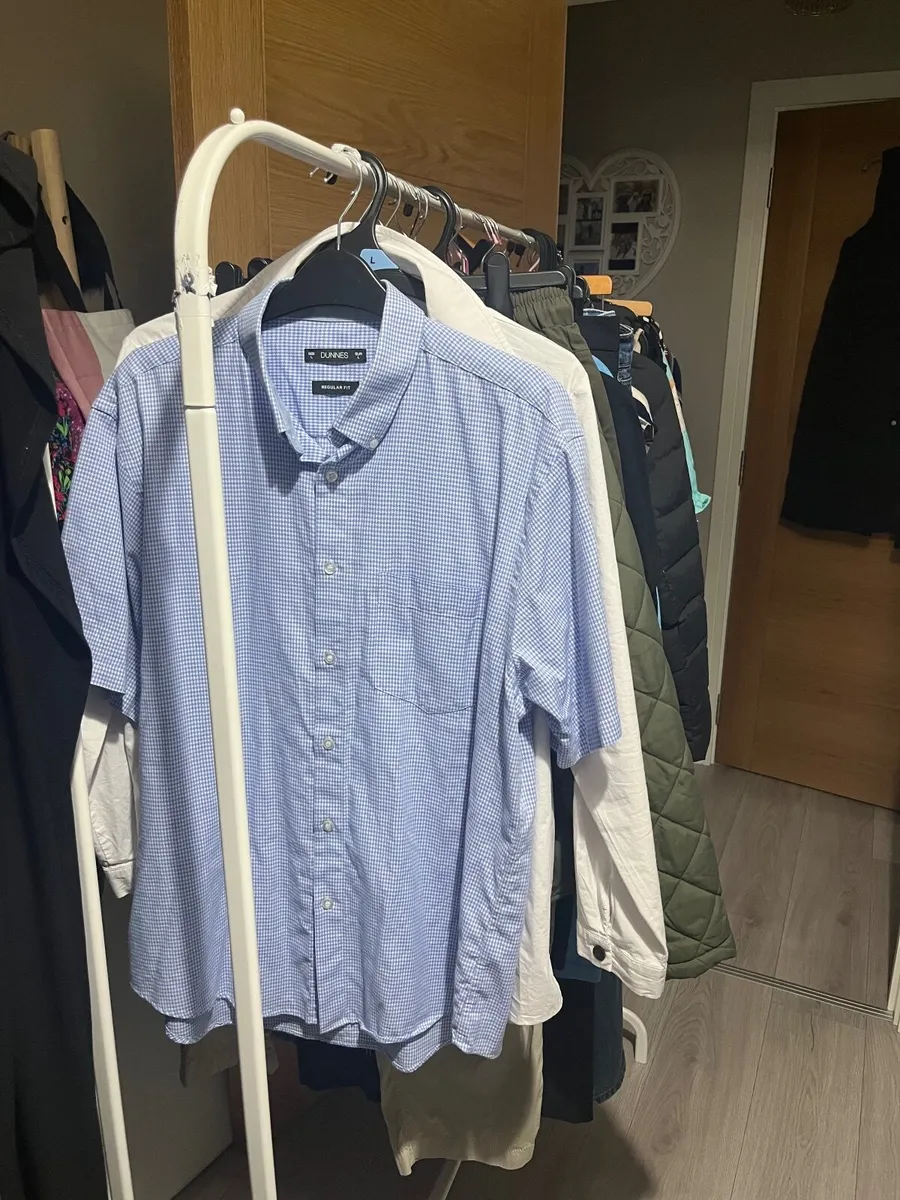 Clothes - Image 4
