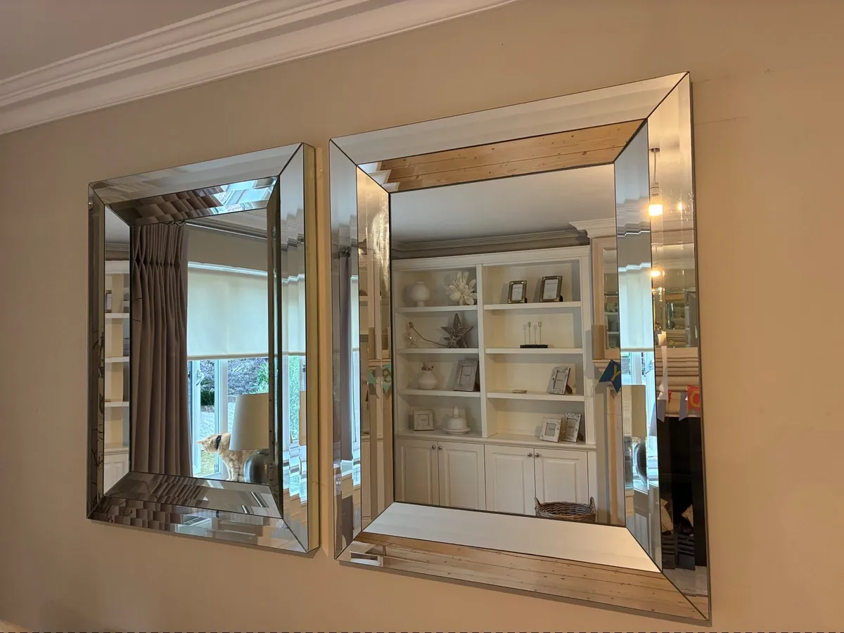Mirror - Image 1