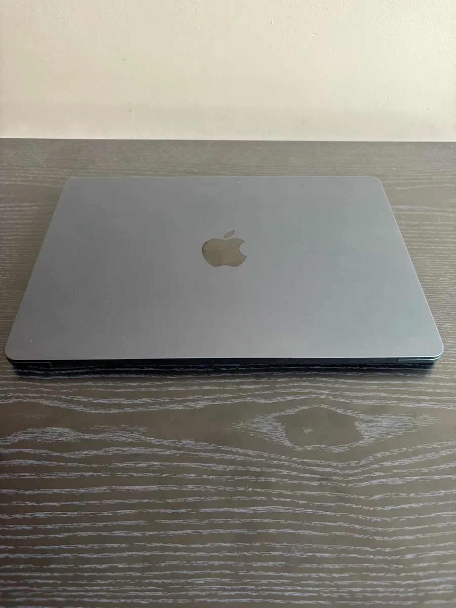 Laptop - Image 1