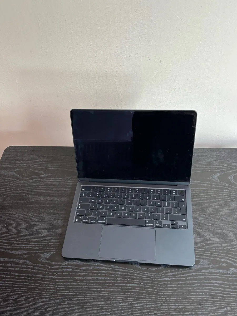 Laptop - Image 2