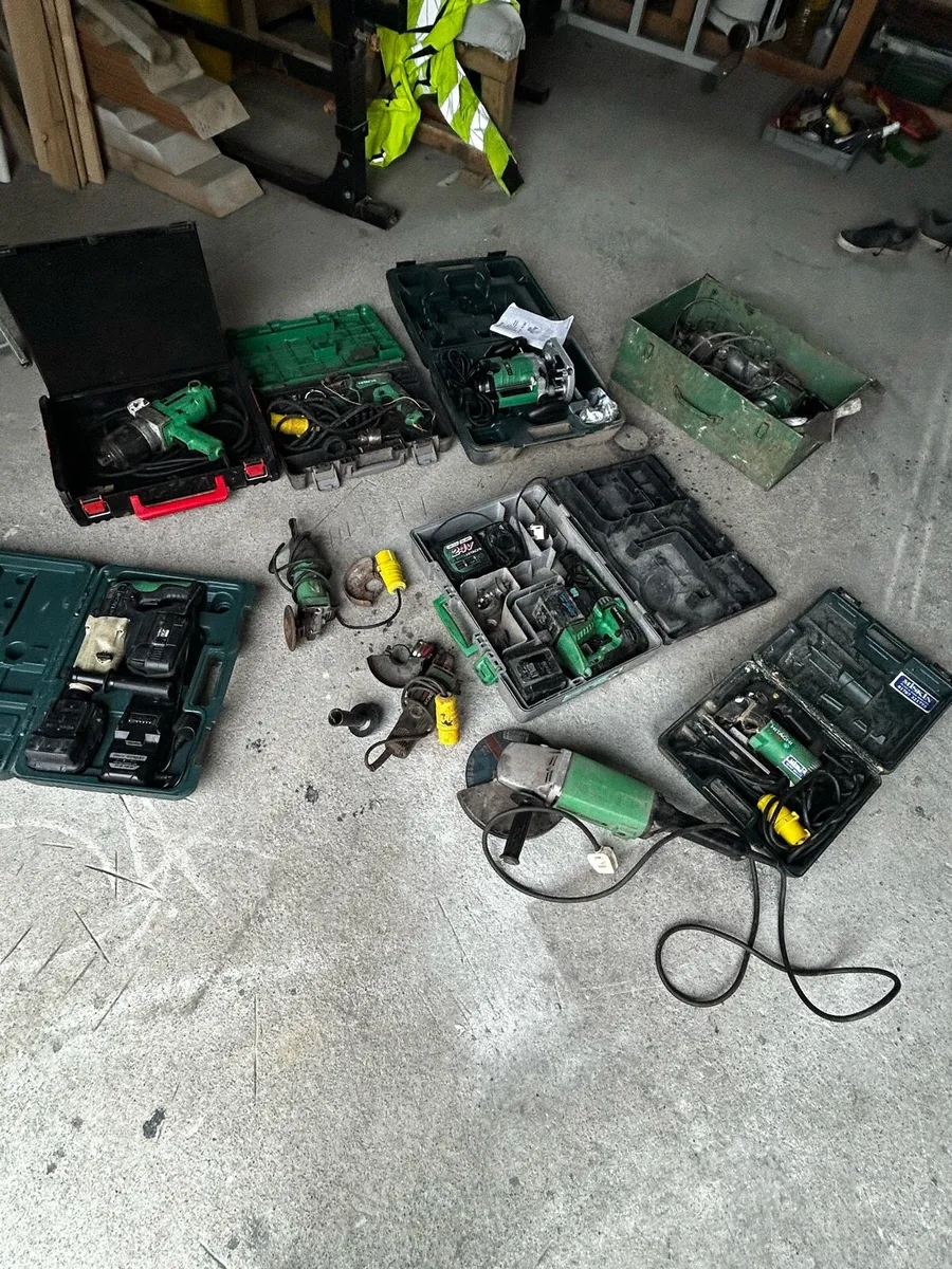Construction tools - Image 1