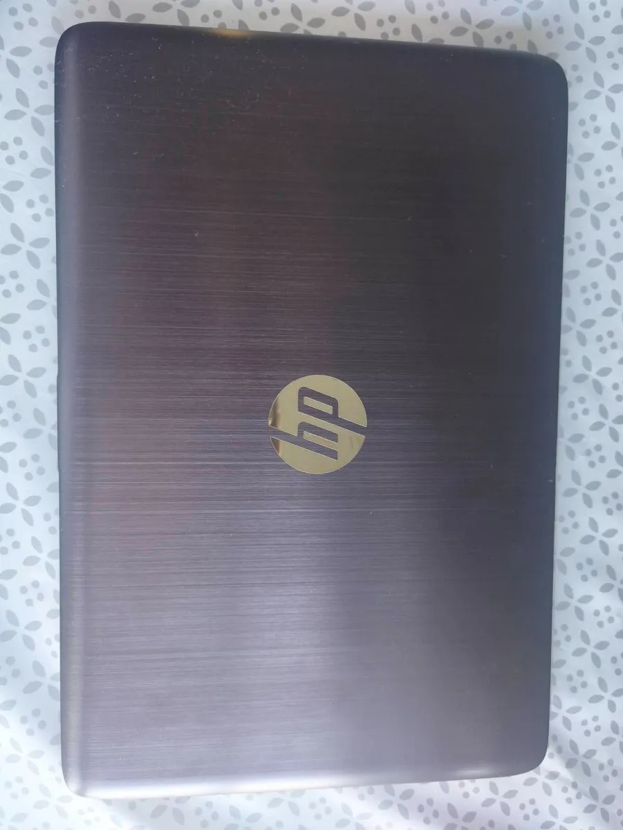 HP laptop - Image 1