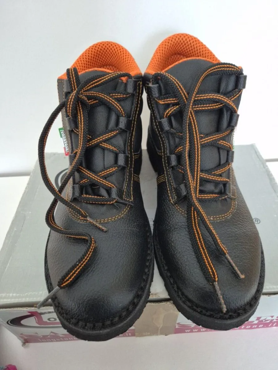 Longstone safety boots, NEW! - Image 1