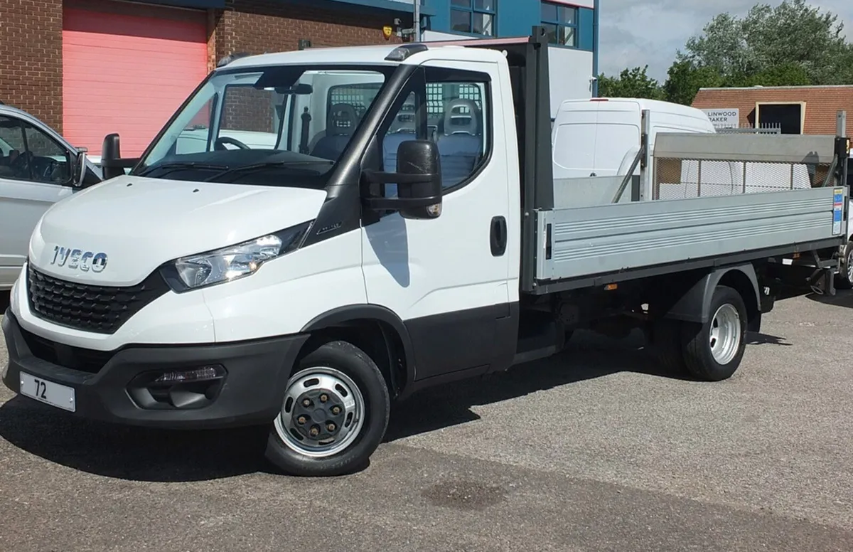 2022 Iveco Daily Dropside Van - Image 2
