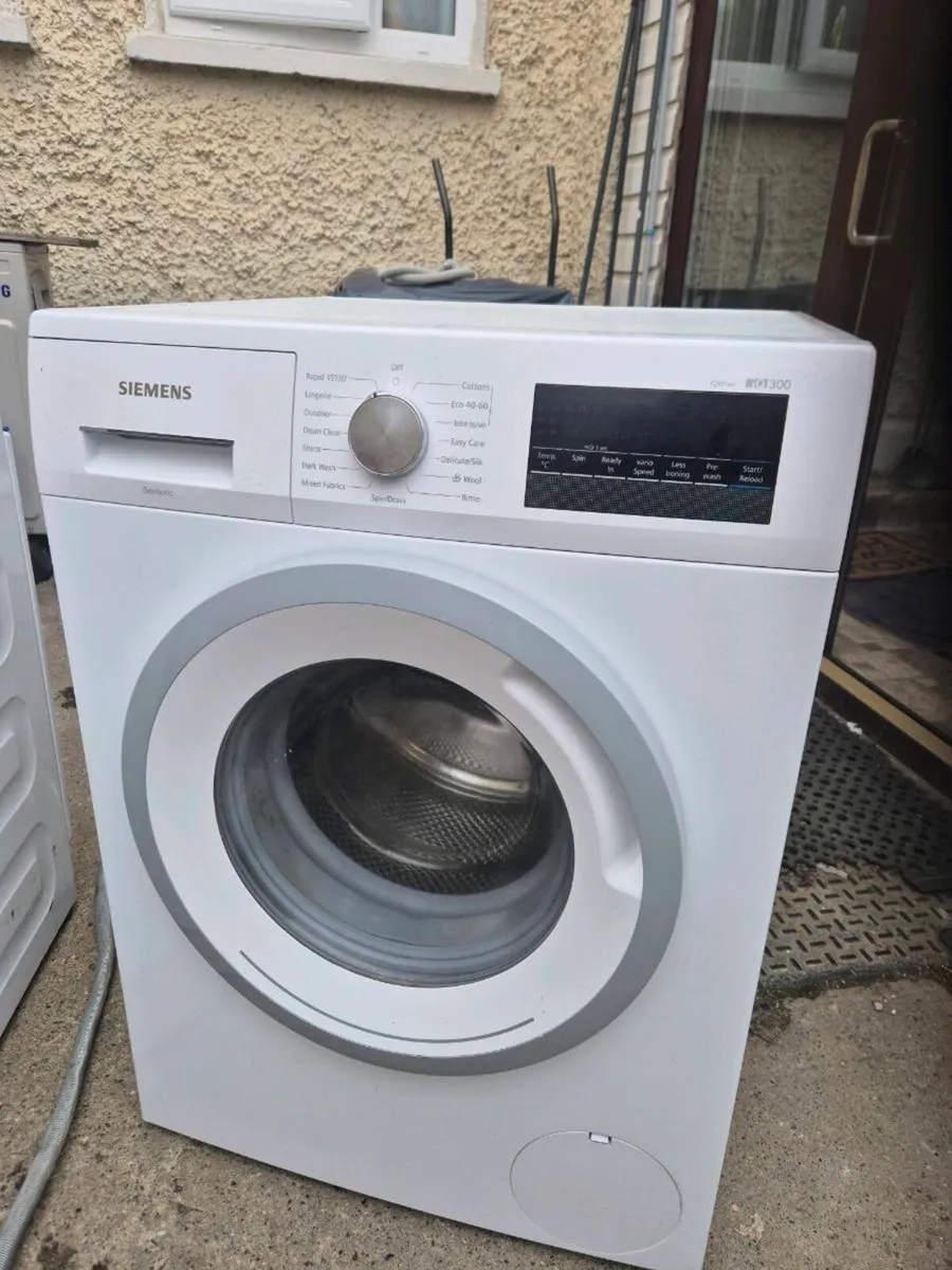 Siemens 8kg Washing Machine For Sale Like New