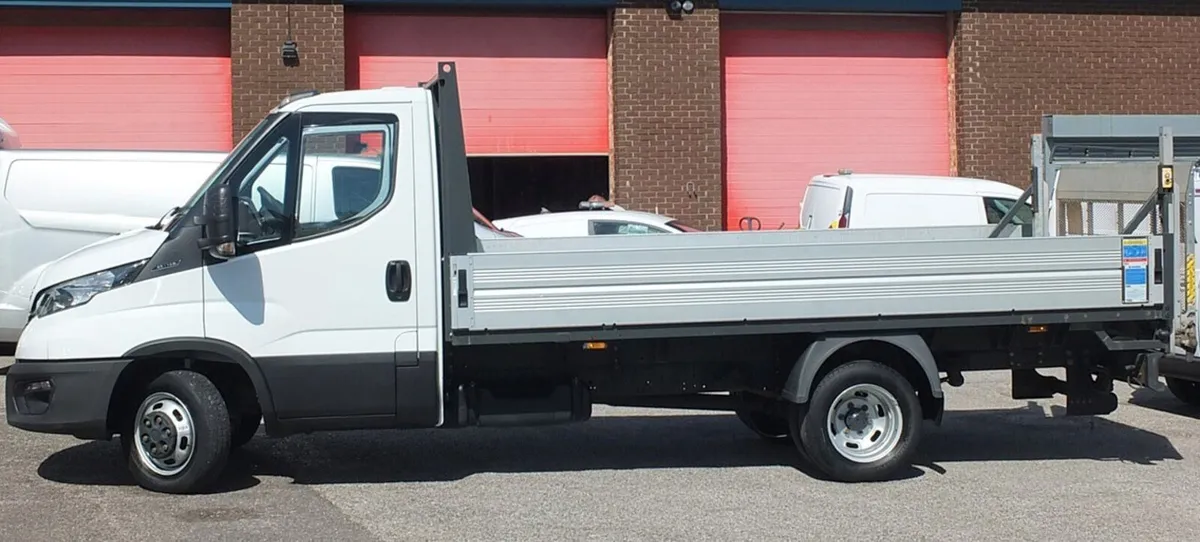 2022 Iveco Daily Dropside Van - Image 1