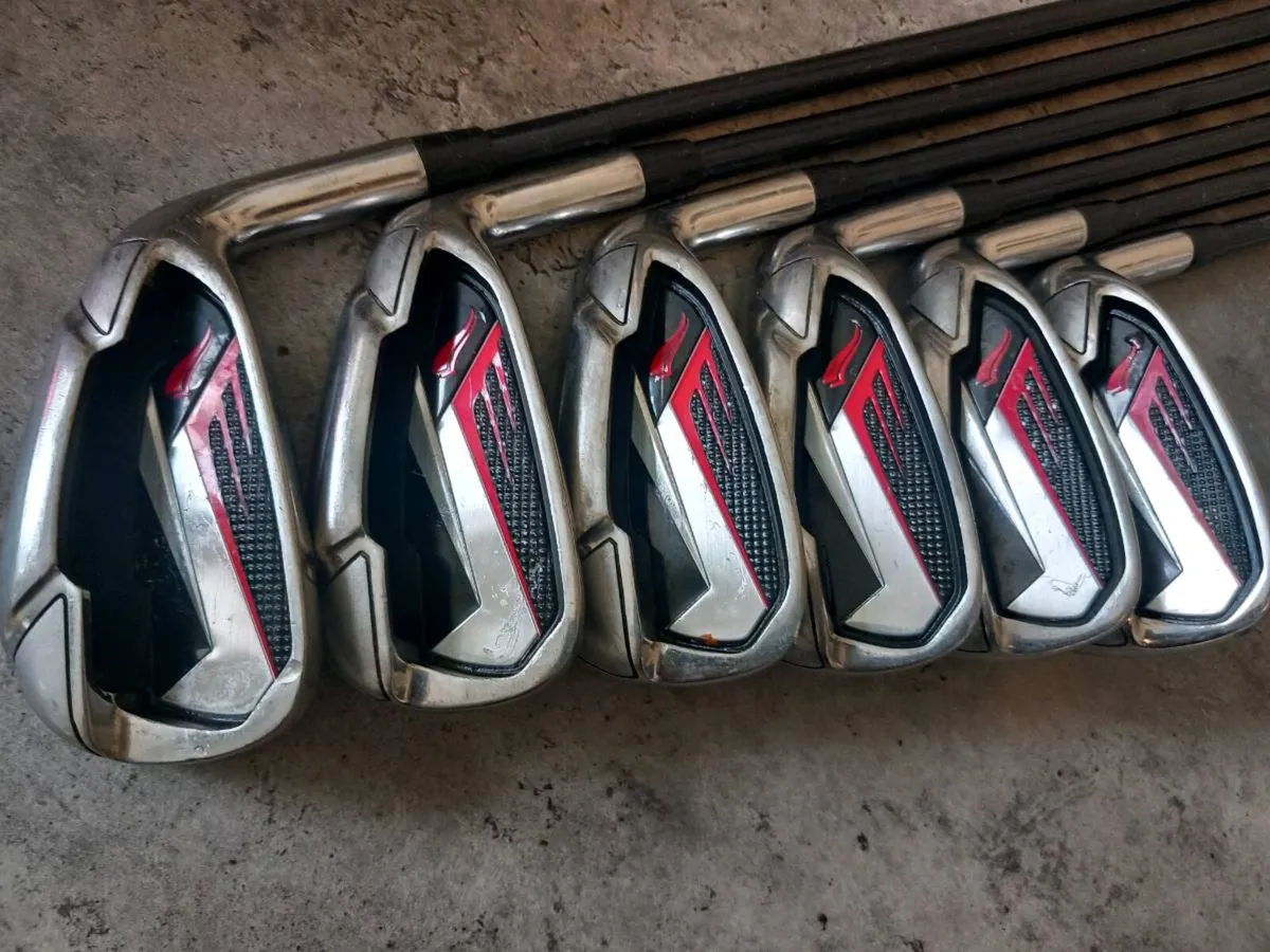 Taylormade golf irons right handed clubs - Image 2