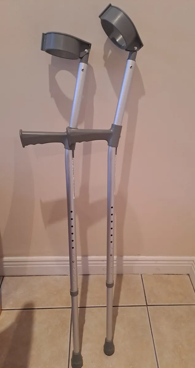 Crutches - Image 2