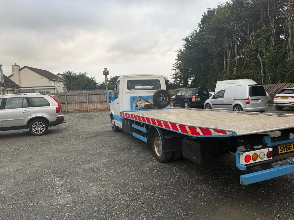 Mercedes sprinter tilt & slide - Image 3