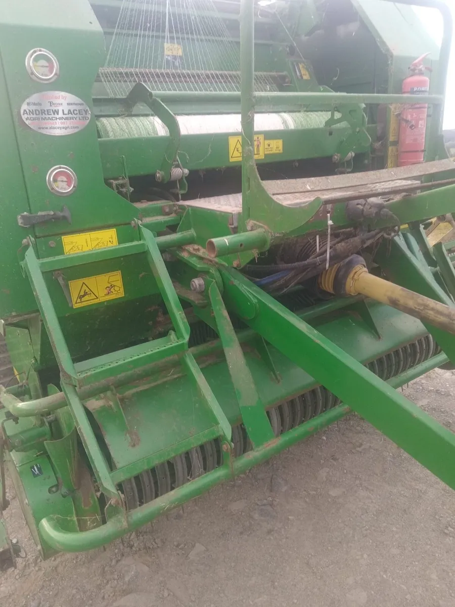 Mchale bailer - Image 1