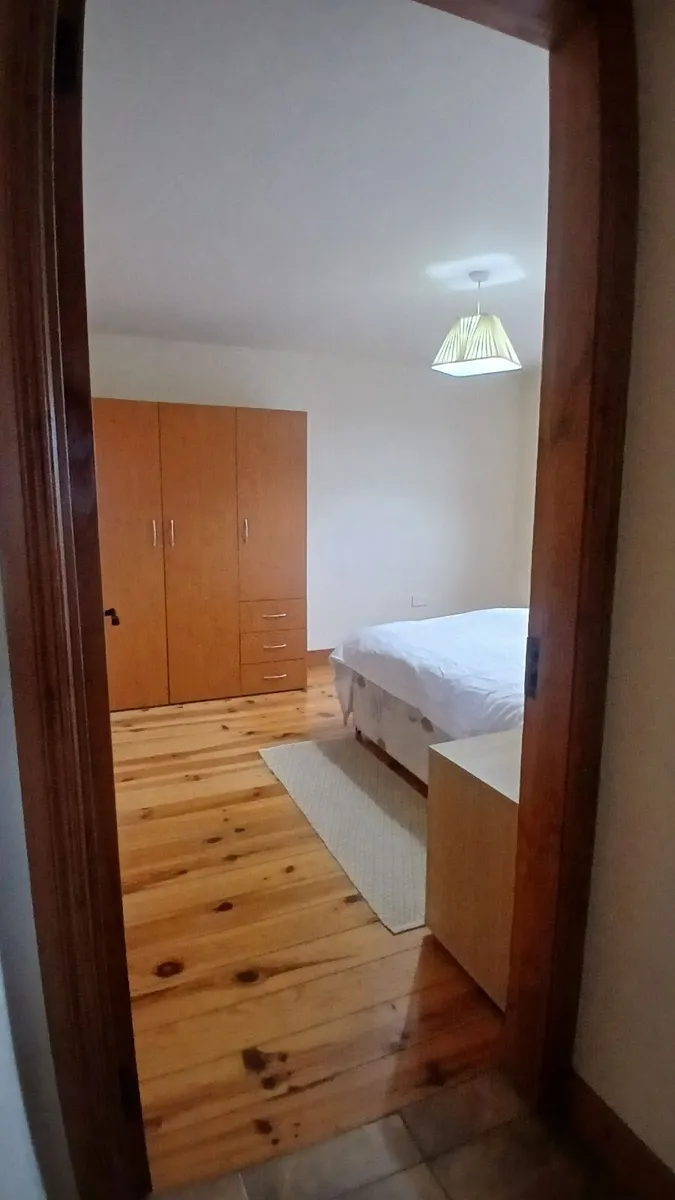 Private Room – Miltown Malbay / Spanish Point - Image 2